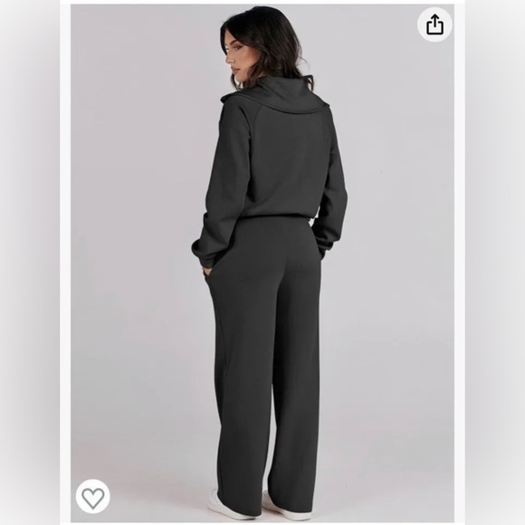 Spanx AirEssentials Set Small black Wide leg pant & Small black half zip top NEW - Picture 3 of 6